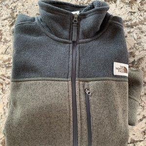 NorthFace Green/Grey Fleece Size M